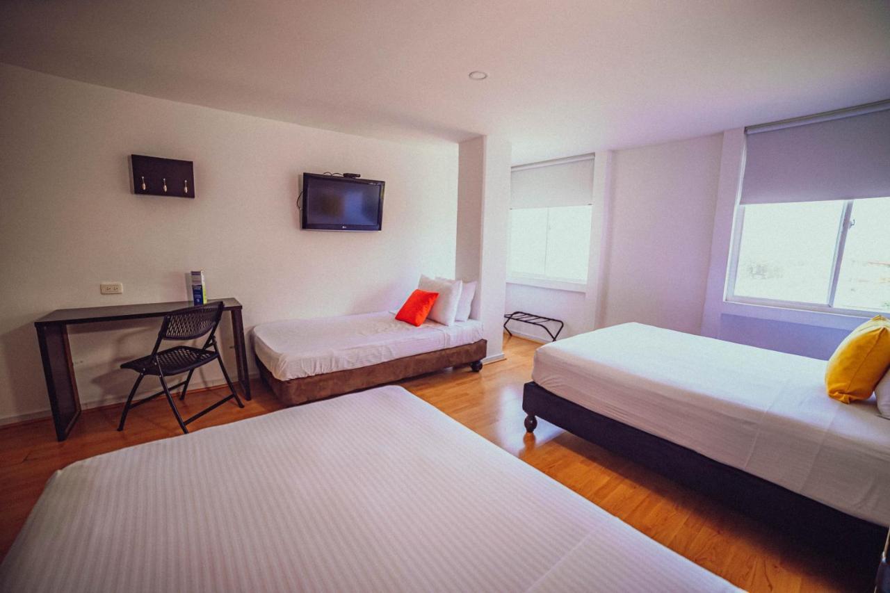 Hotel Metropolis Plaza Cali Buitenkant foto