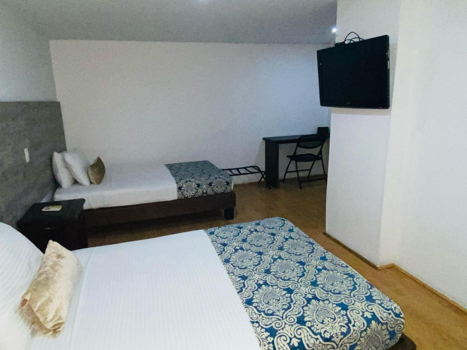 Hotel Metropolis Plaza Cali Buitenkant foto